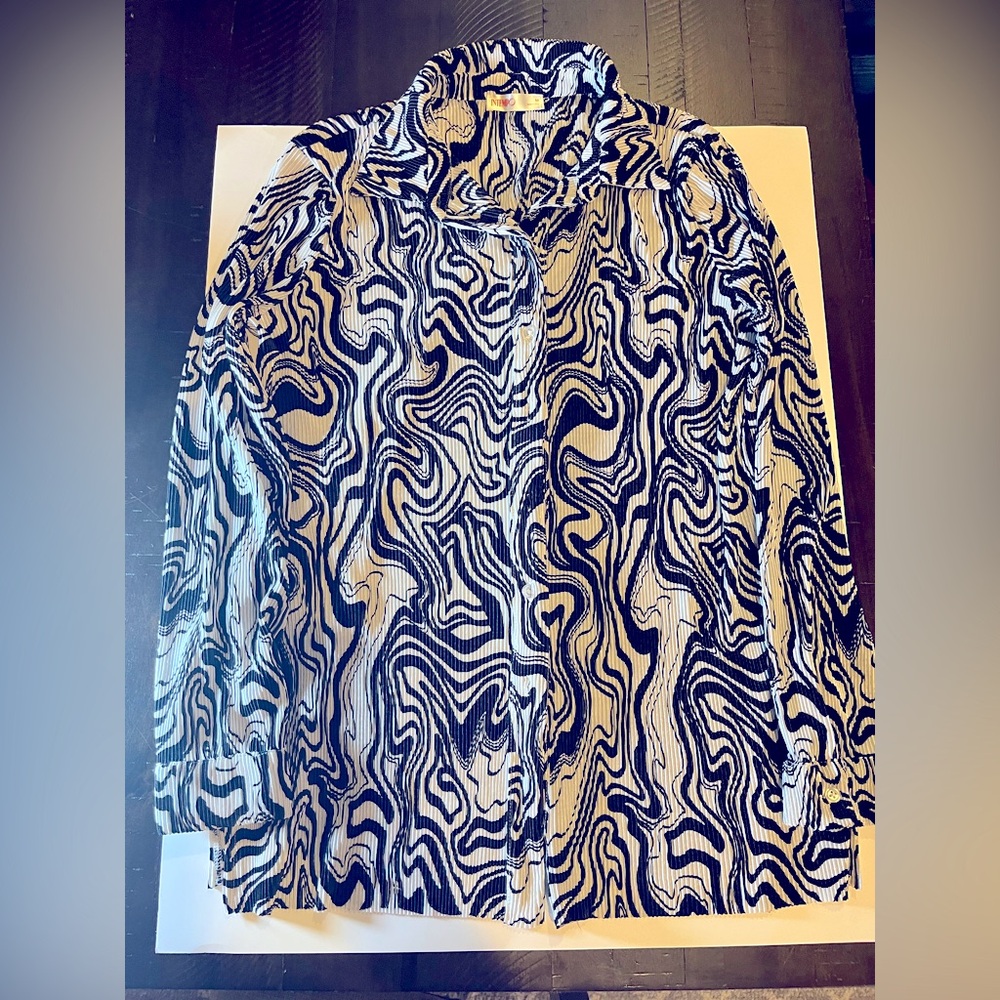 Intempo Black and White Pattern Women’s Blouse